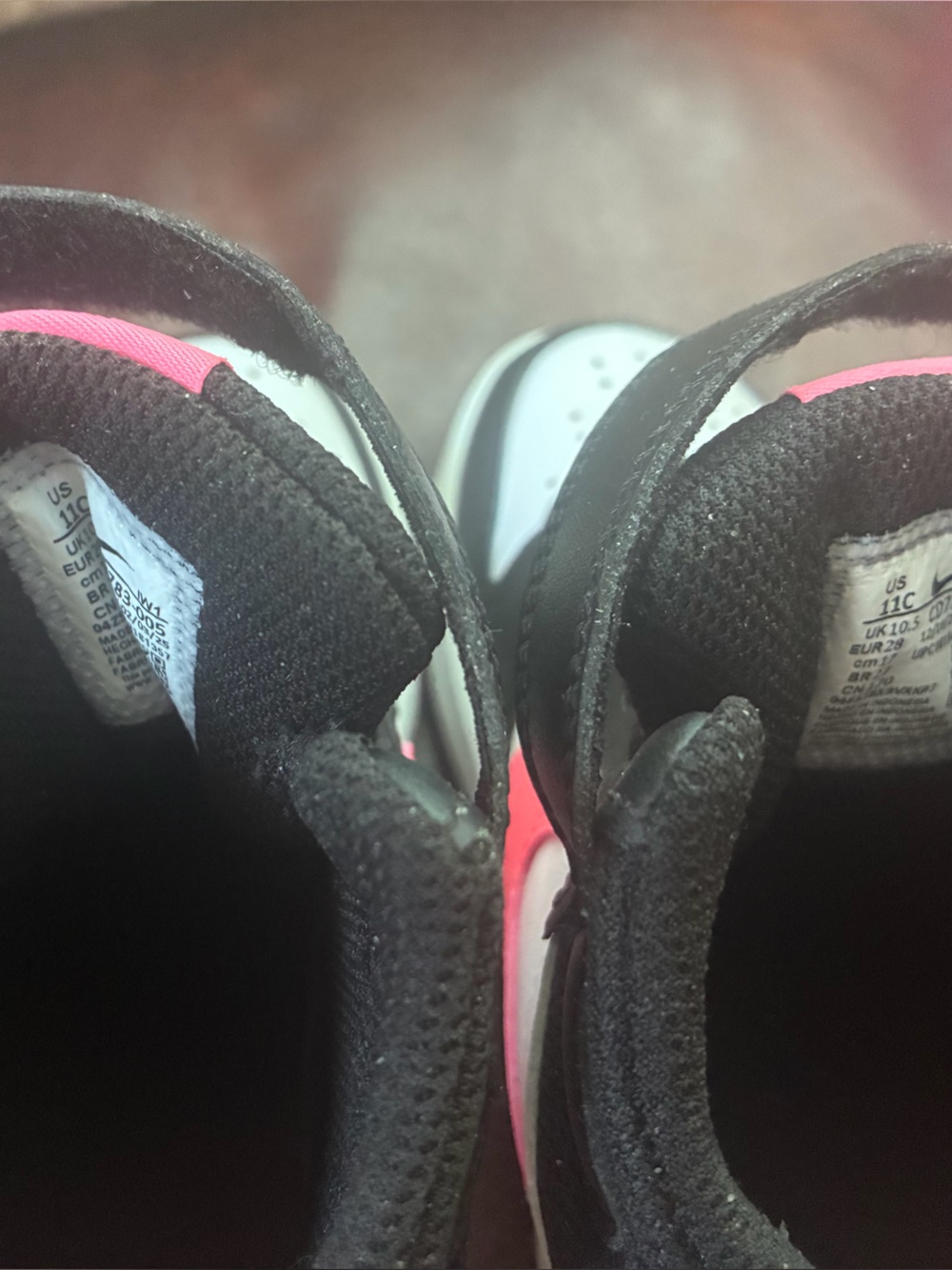 NWT Nike Kids High-Top Sneakers in Black, White & Bright Pink - Picture 7 of 8